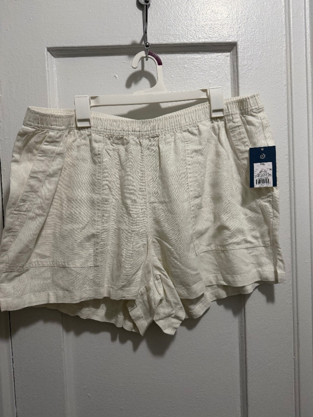 Universal Thread Cream Linen-Blend Women’s Shorts